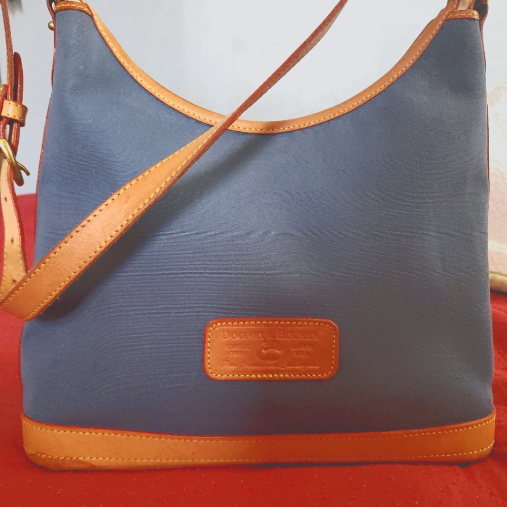 Dooney& Bourke Handbag